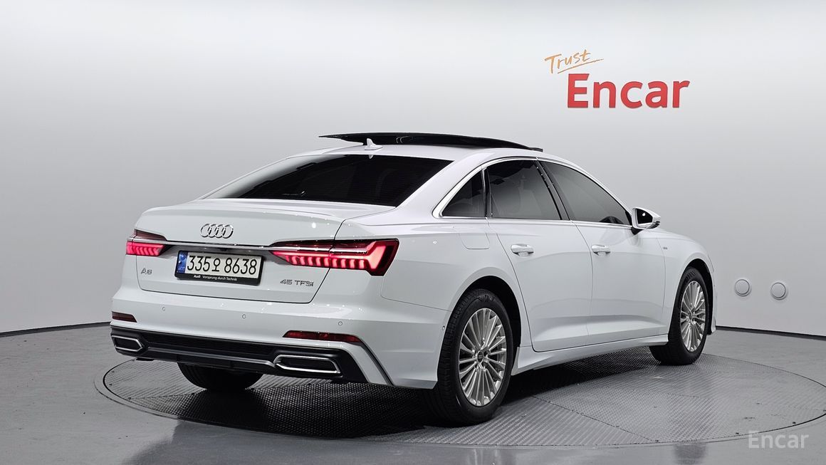 Audi A6 - фото 1