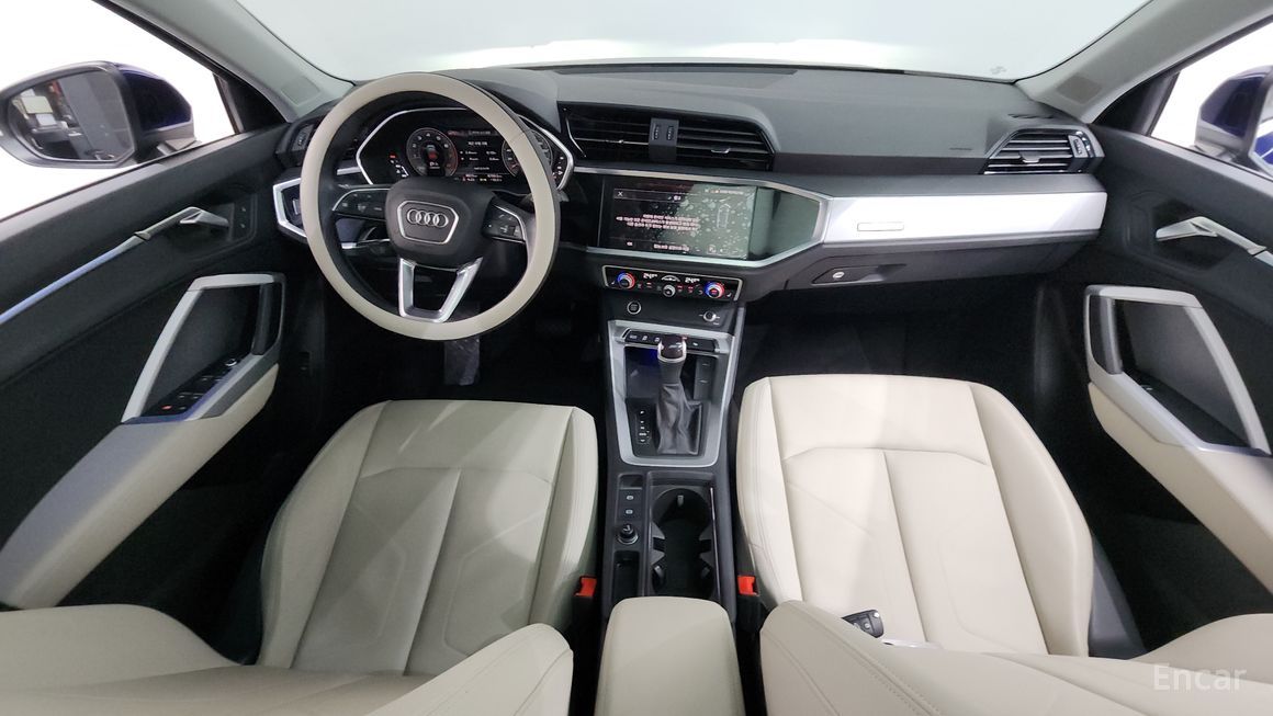 Audi Q3 - фото 6