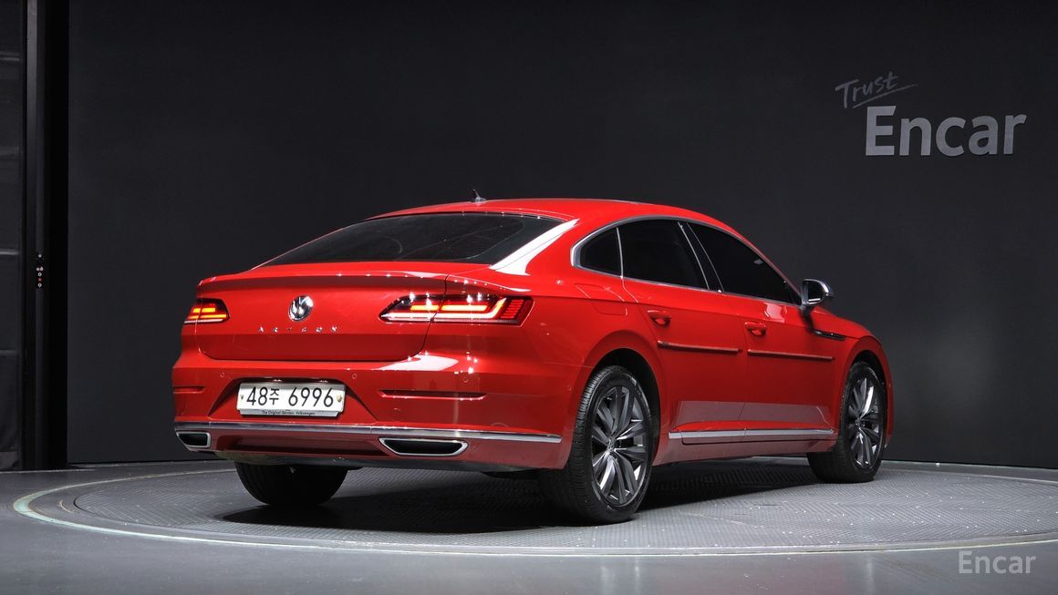 Volkswagen Arteon - фото 1