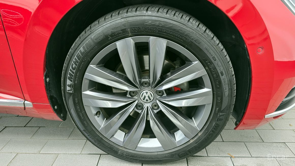 Volkswagen Arteon - фото 4