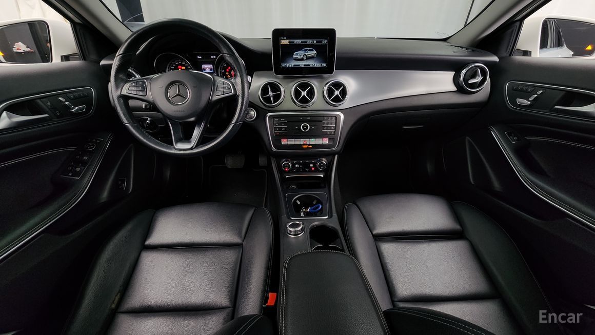 Mercedes-Benz GLA-Class - фото 6