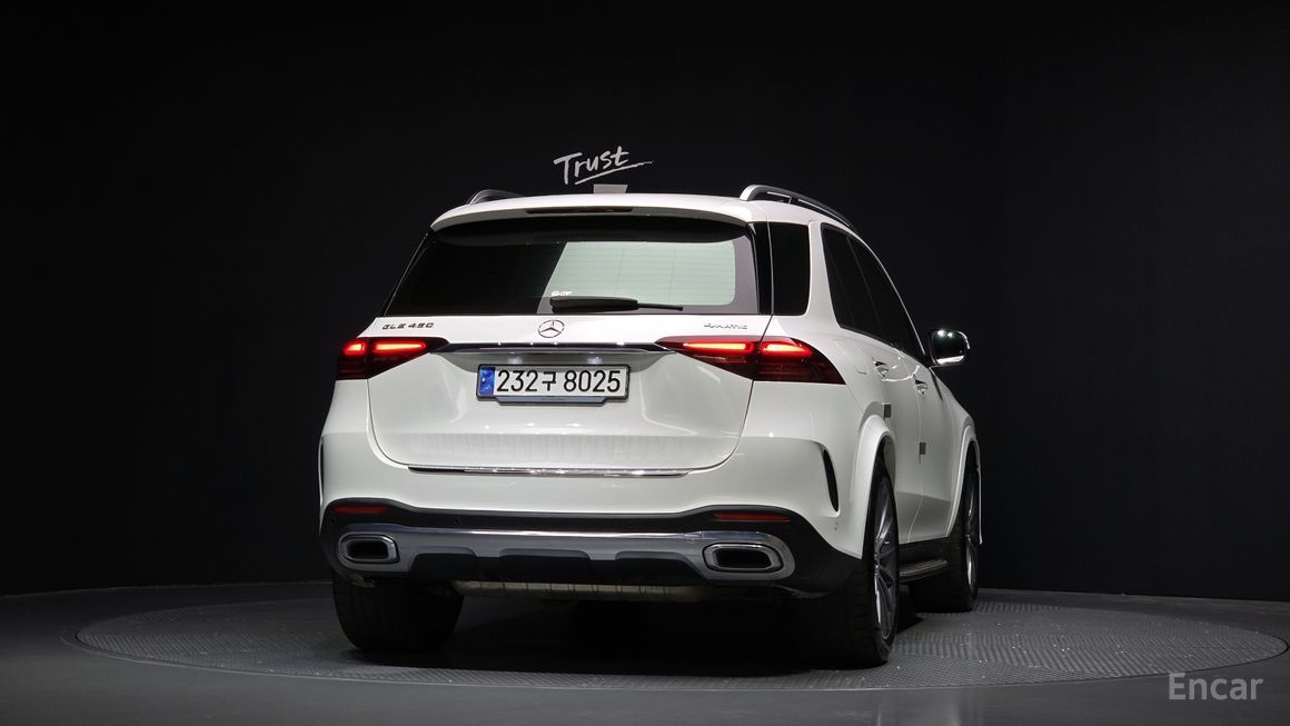 Mercedes-Benz GLE-Class - фото 3